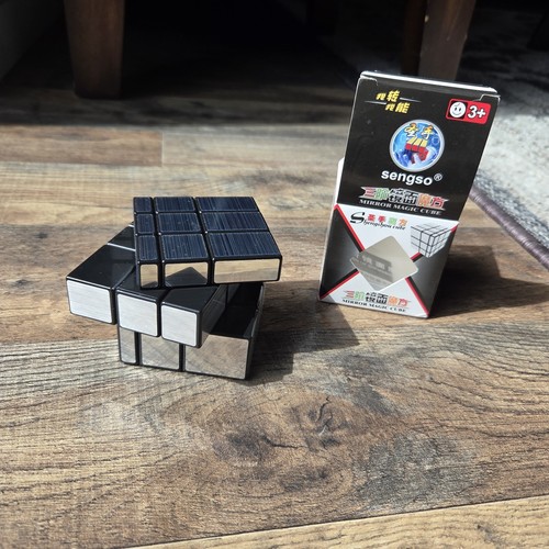 Silver mirror rubik cube - silver,